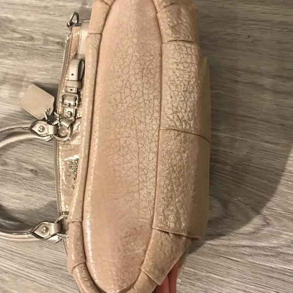 Coach Bag - Picture 6 of 12